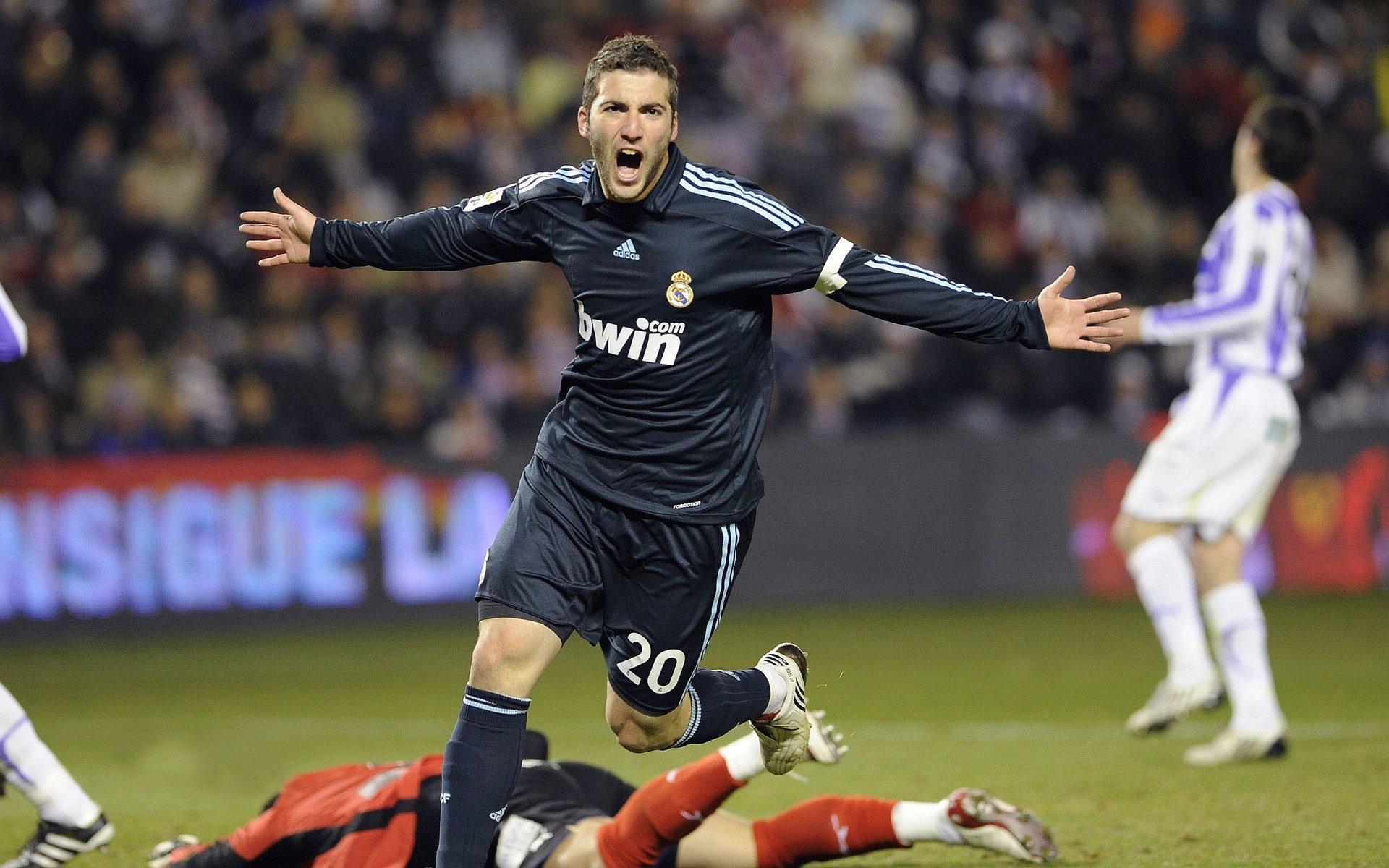 世俱杯半决赛前瞻，德国国家德比能否在洲际舞台上演？